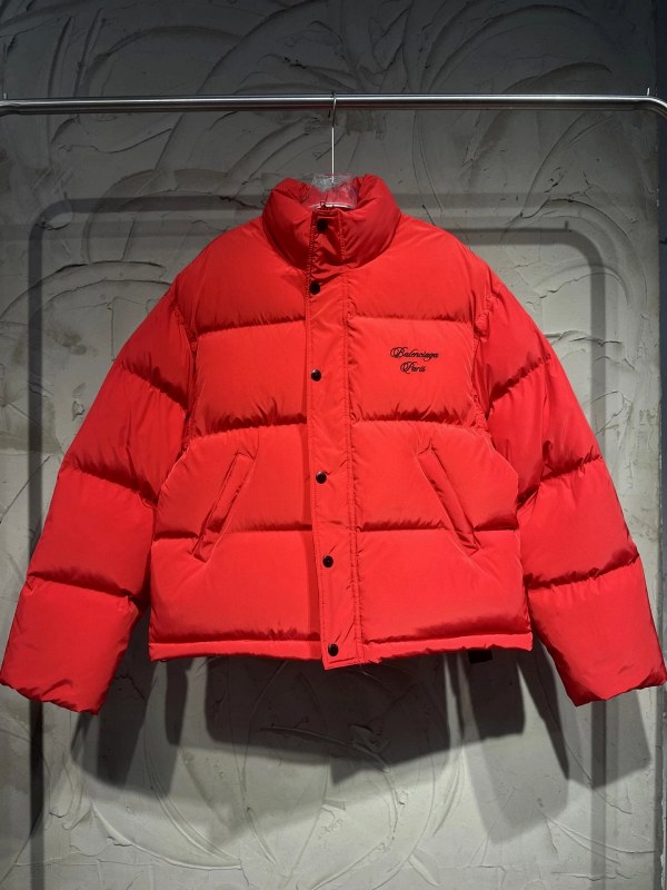 Balenciaga Red Puffer Jacket Review: Cold-Weather Street Style, Tested
