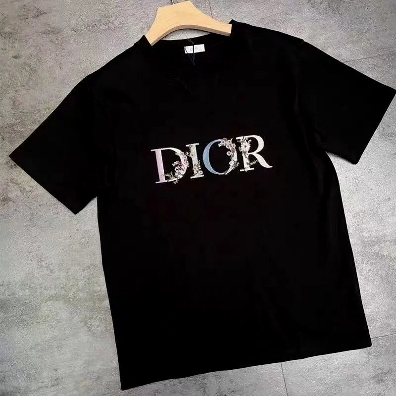 Dior Black Distressed-Logo Tee Review: The Spec Sheet Says Teen and Korean Style — What the $4.33 Cut Measures